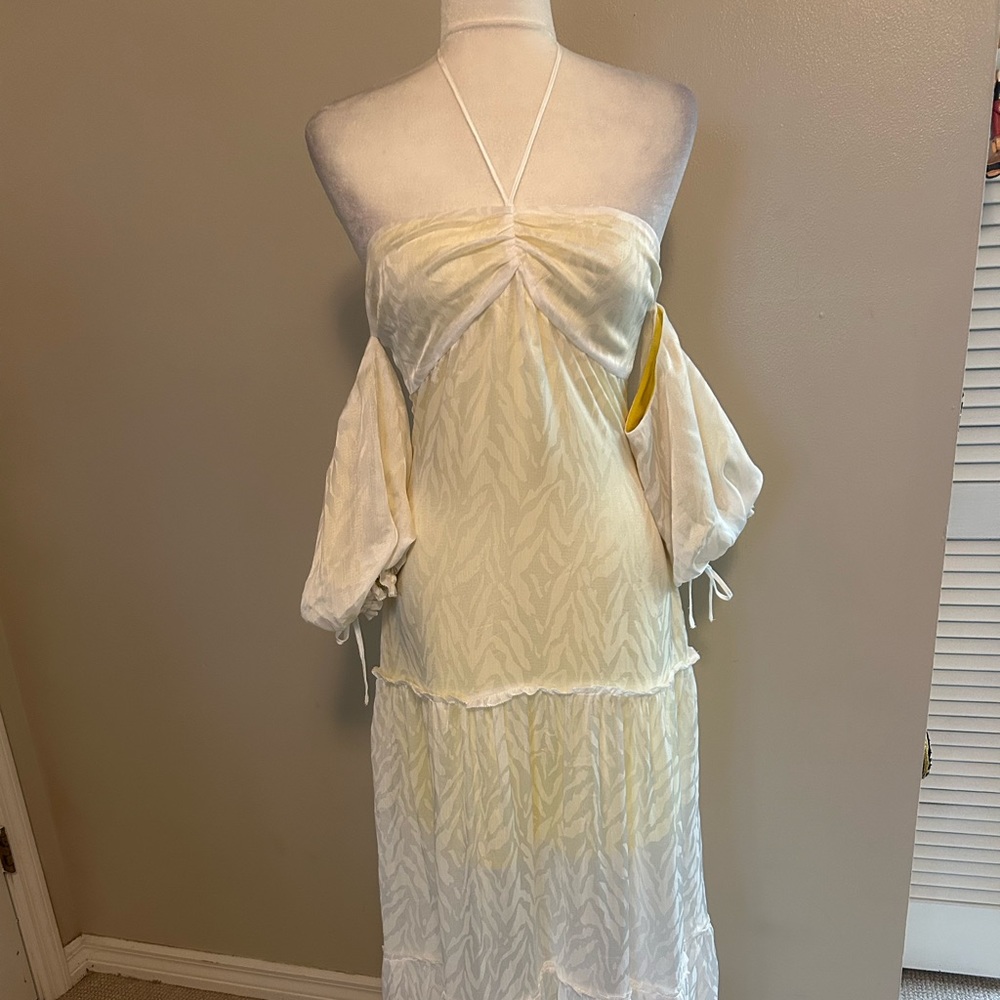House Of Harlow Size Sm Maxi Dress